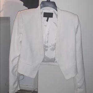 White cropped open front blazer 💛